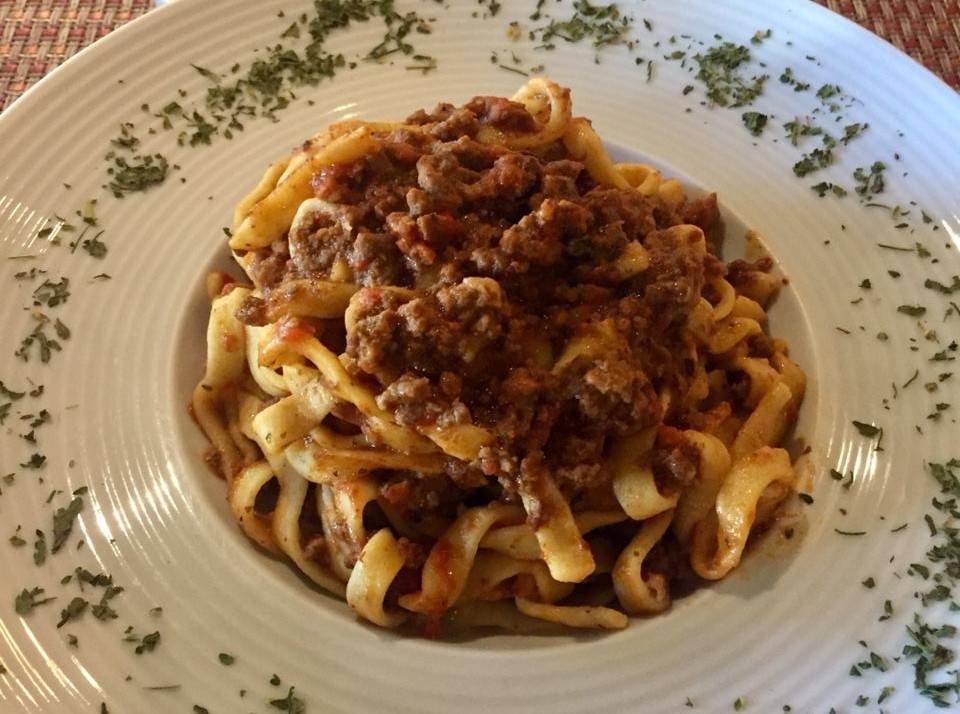 Massa com bolonhesa da Osteria da Paz. Foto: Divulgação Massa com bolonhesa da Osteria da Paz. Foto: Divulgação