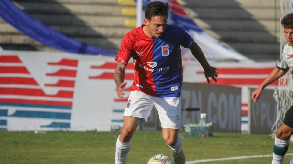 Após derrota para o Coritiba, Mosquito elogia o Paraná e confia em classificação Atacante Gustavo Mosquito elogiou atuação do Paraná contra o Coritiba
