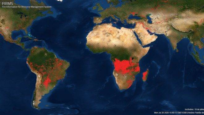 Satélites da Nasa que monitoram focos de incêndio no mundo revelam que a maior concentração de fogo no mundo está na África e não na Amazônia.