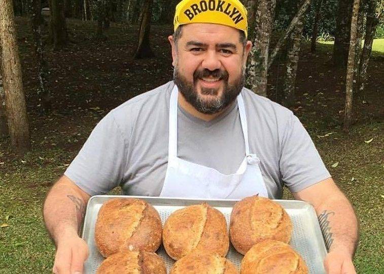 Rodrigo Santiago comanda a Chicago Bakery.