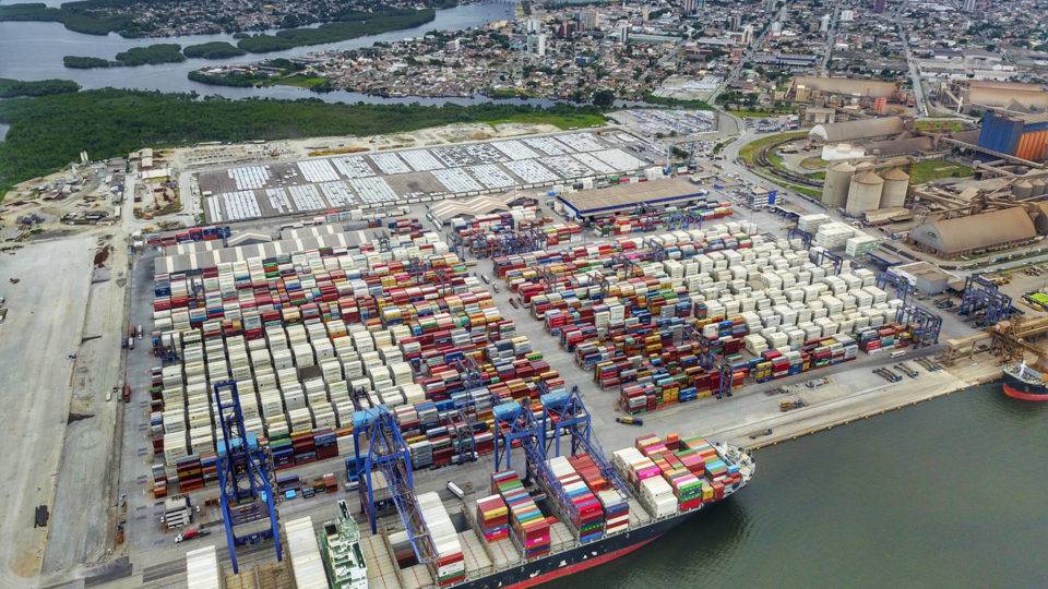 Paraná aumenta valor das exportações no primeiro semestre de 2021 Paraná aumenta valor das exportações no primeiro semestre de 2021