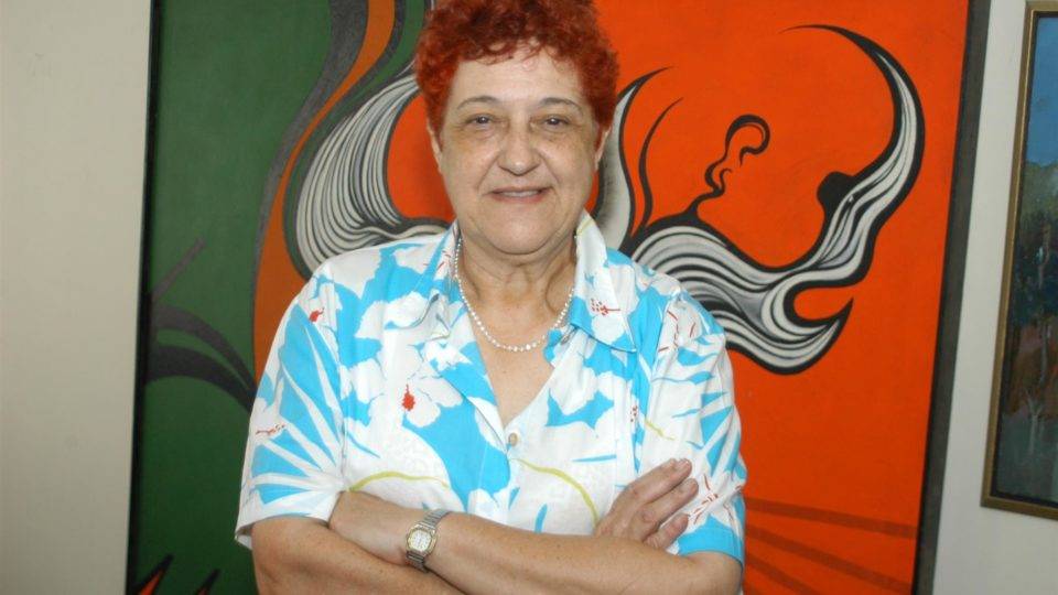 Lucia Camargo: de pioneira no jornalismo a referência no setor cultural Lucia Camargo: de pioneira no jornalismo a referência no setor cultural