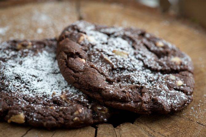 Adicione nozes tostadas ou assadas aos cookies. Foto: Pixabay. Adicione nozes tostadas ou assadas aos cookies. Foto: Pixabay.