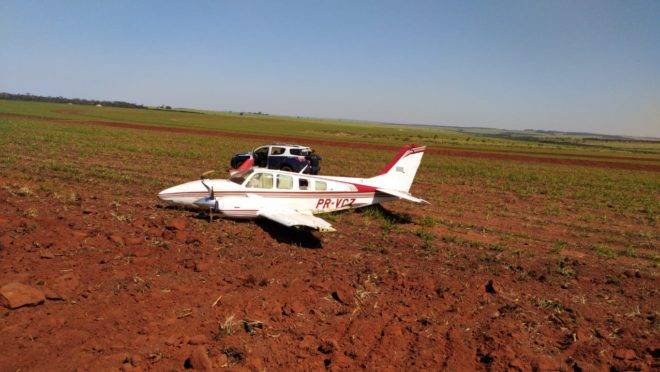 Avião fez pousou forçado ao ser interceptado pela FAB