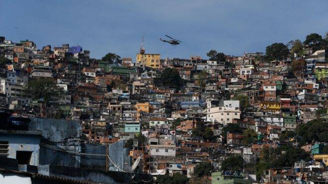 Operação em comunidade no Rio de Janeiro
