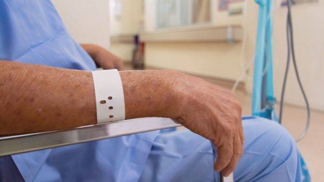 Uso de ozonioterapia não tem benefícios comprovados, inclusive contra a Covid-19. Especialistas alertam para os riscos.