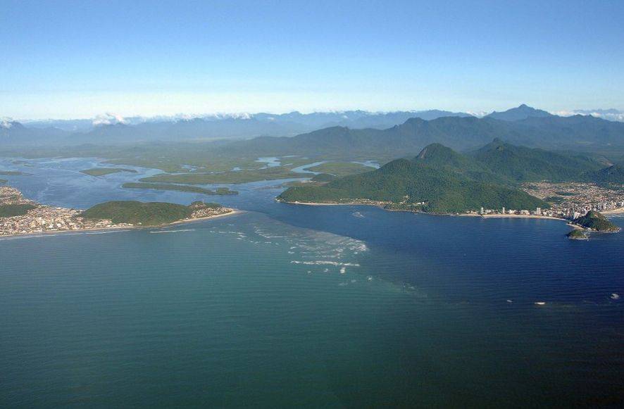 Ponte irá ligar os municípios de Matinhos e Guaratuba, no litoral do Paraná. Foto: Arnaldo Alves/AEN Ponte irá ligar os municípios de Matinhos e Guaratuba, no litoral do Paraná. Foto: Arnaldo Alves/AEN