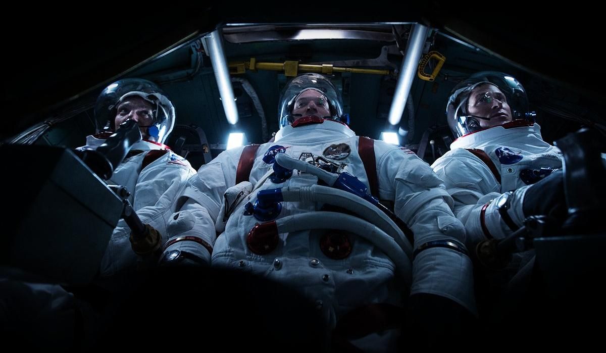 Cena do filme "O Primeiro Homem"