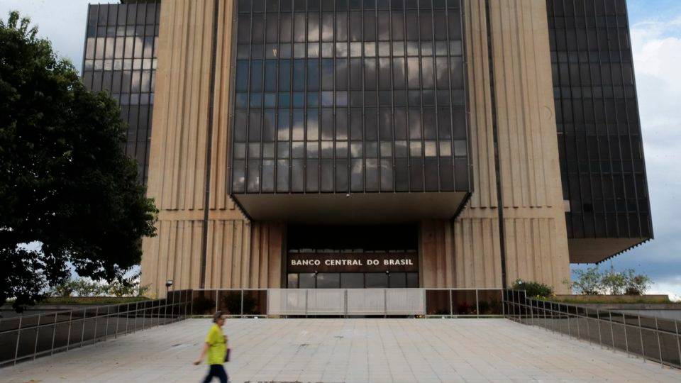 Selic tem novo corte e taxa de juros vai a 2% ao ano Selic tem novo corte