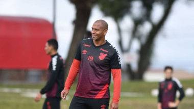 Athletico reforçado para o Brasileirão. Quem chega para ser titular? Atacante Walter se reabilitou no Athletico após suspensão por doping.