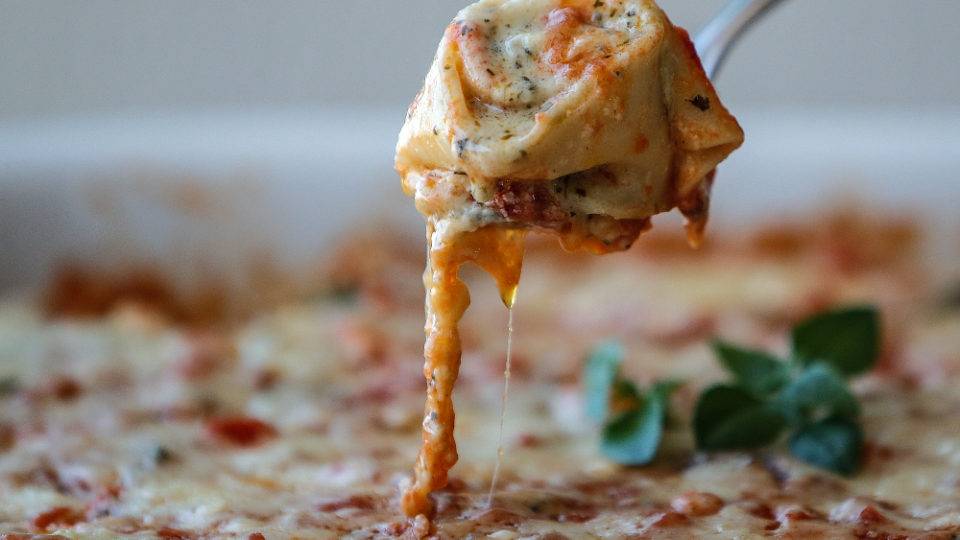 Quer impressionar o paizão com aquele almoço? Confira 5 receitas para você se inspirar Lasanha alla romagnolla.