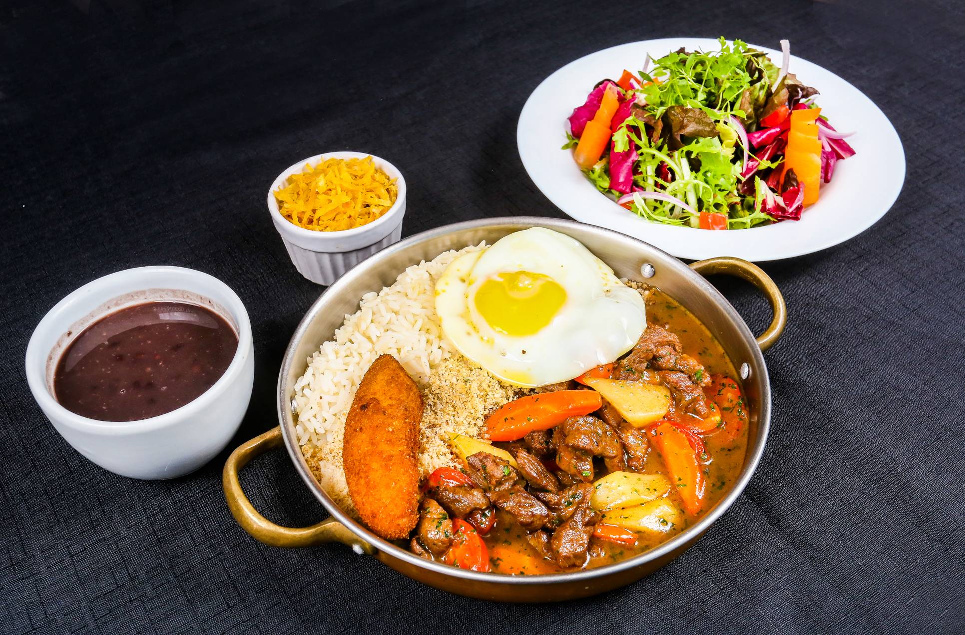 Grupo Vino lançou recentemente um delivery de pratos-feitos de suas marcas. Foto: Divulgação