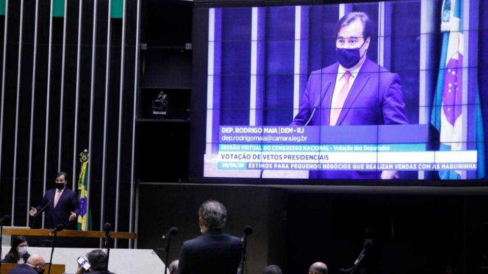Rodrigo Maia discursa durante sessão do Congresso em 20/08/2020