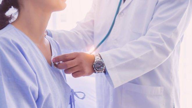 Cientistas em diversas partes do mundo ainda tentam entender como o novo coronavírus causa a inflamação do coração
