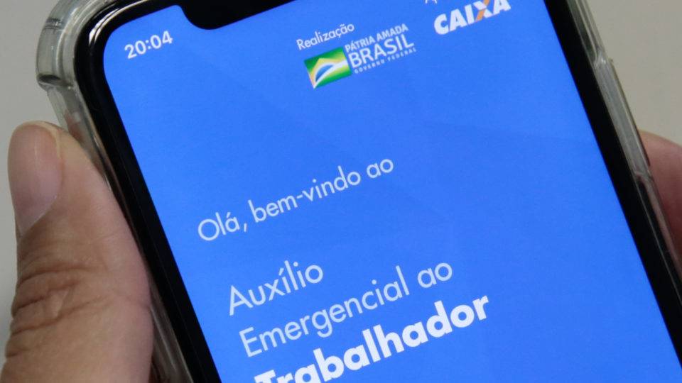 Auxílio emergencial: 17 milhões podem não receber todas as parcelas auxilio-emergencial