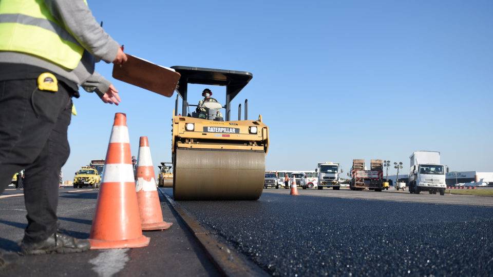 Obra no aeroporto de Congonhas, em São Paulo: valor separado para investimentos pelo governo federal é 56% maior do que o projetado em 2020.