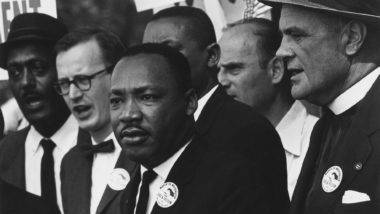 Conservadorismo de gabinete Martin Luther King (ao centro) durante a marcha pelos direitos civis em Washington, em 1963.
