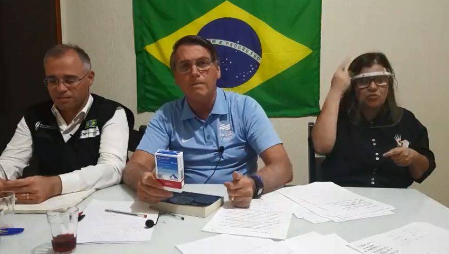 Bolsonaro relaciona corrupção na saúde a orientações de Mandetta
