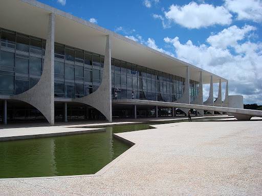 Por falta de lei, o Estado não sabe nada sobre o ensino domiciliar brasileiro Palácio do Planalto.