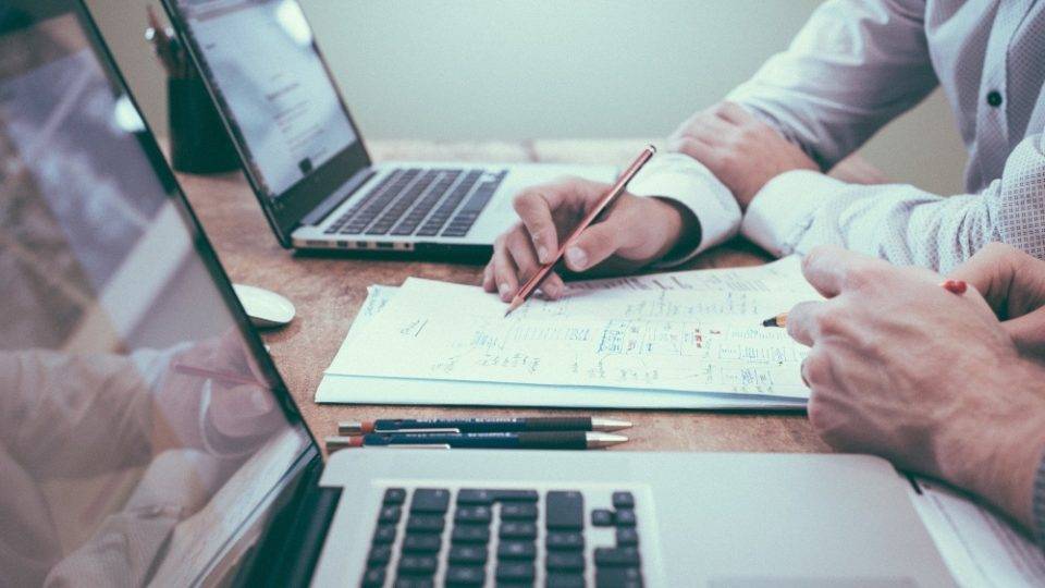Crise gera novas oportunidades de canais diferenciados e formatos de vendas Negócios oportunidades