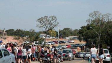 Feriadão teve movimento na estrada para as praias e nos parques da RMC Em Quatro Barras, mais de mil pessoas estavam cadastradas para subir o Morro do Anhangava no domingo (06).