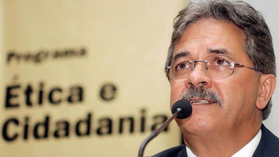 Nilmário Miranda (PT): candidato a prefeito de Belo Horizonte | Eleições 2020 Nilmário Miranda candidato do PT a prefeito de Belo Horizonte nas eleições 2020
