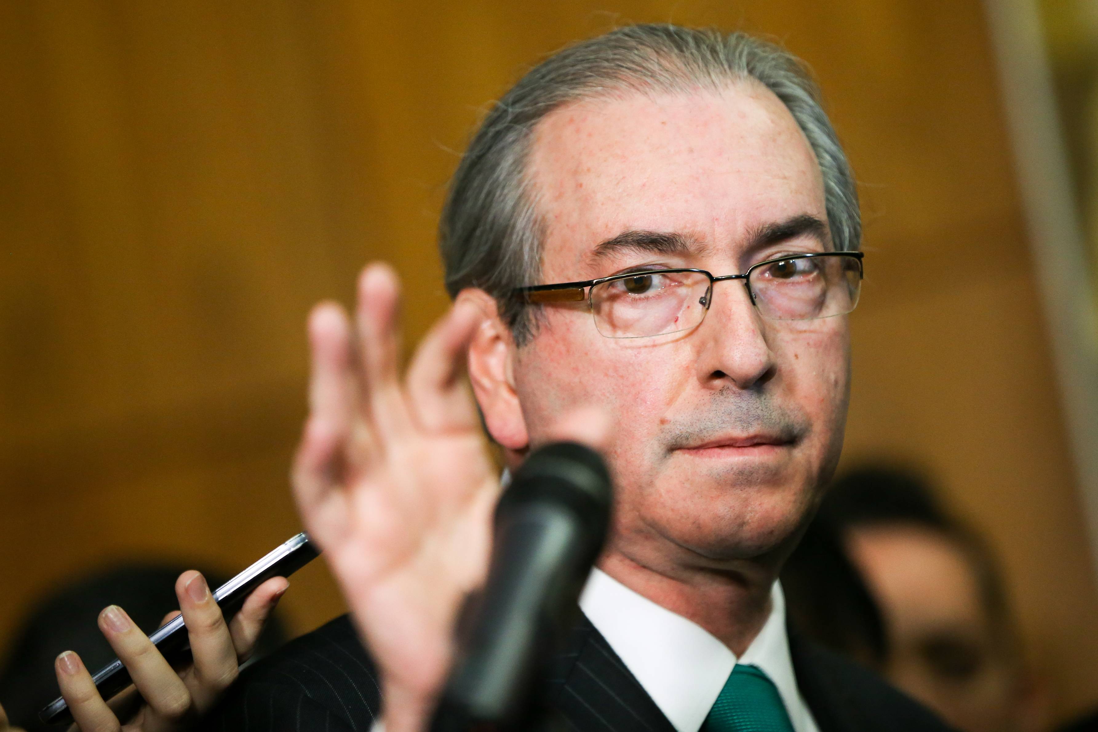 Tribunal do Rio cassa aposentadoria de Eduardo Cunha