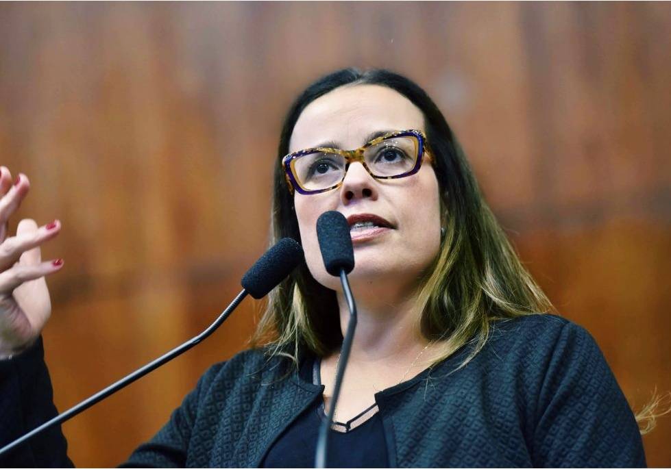 Juliana Brizola é a candidata do PTD a prefeita de Porto Alegre.