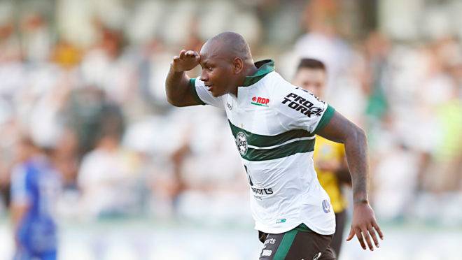 Sassá não joga mais pelo Coritiba