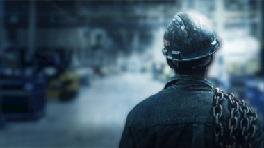 Fim da classe média: retrato do filme Indústria Americana (Netlfix)