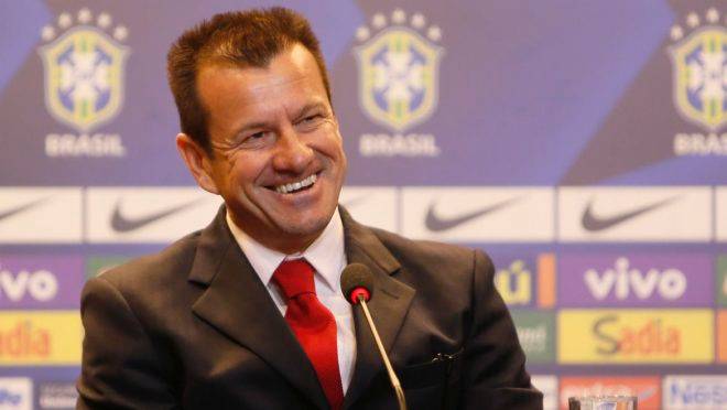 Dunga está desempregado desde 2016, quando comandou a seleção brasileira