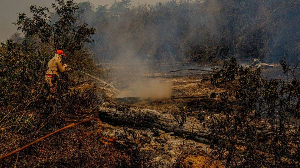 Governo autoriza repasse de R$ 10 milhões para combate a incêndios em MT Combate a incêndios no MT