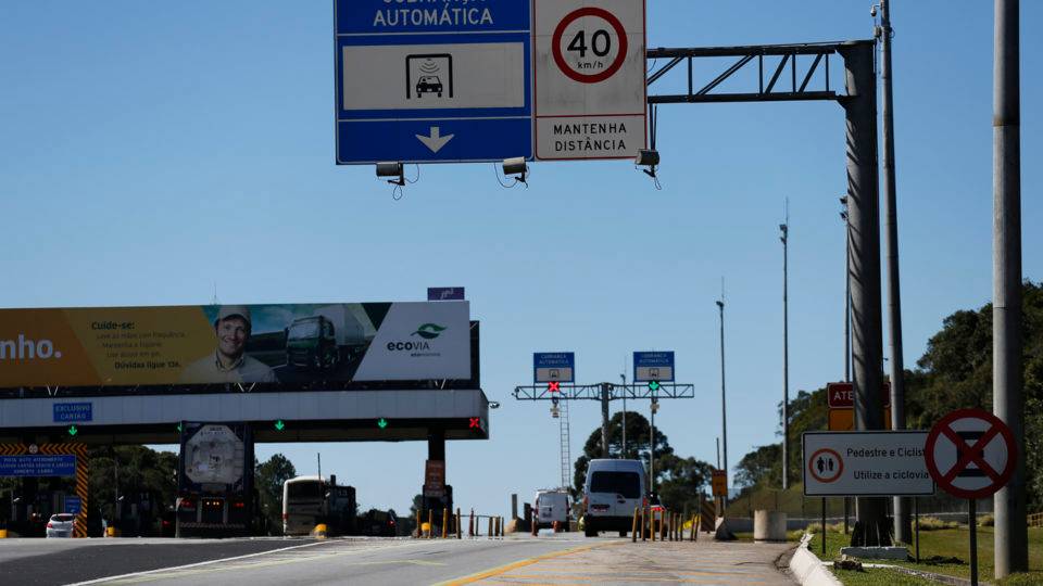 União e Governo do Paraná fecham modelo de leilão do pedágio Pedágio na BR-277, no litoral do Paraná: novo sistema pode baratear valor do pedágio em novas concessões.