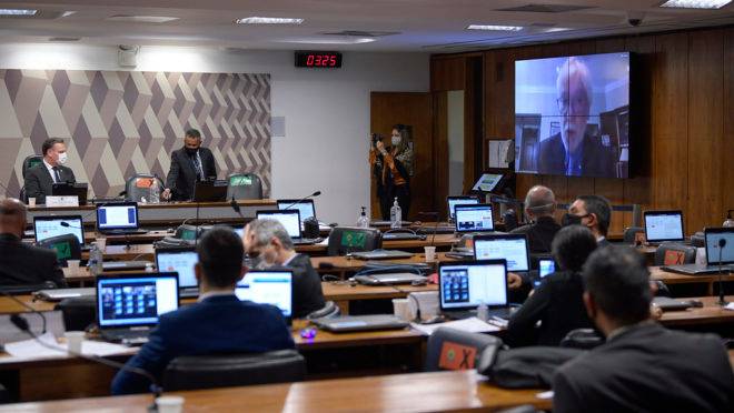 Comissão de Relações Exteriores e Defesa Nacional do Senado se reúne em sistema semipresencial para sabatina de indicados para missões diplomáticas no exterior.