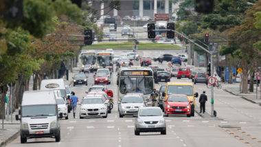 Carteira de habilitação válida por dez anos e novo sistema de pontos por infração são algumas das novidades do novo Código de Trânsito aprovado pelo Congresso.