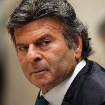 Em voto pró-Bolsonaro Fux diz que juízes não podem usar medidas cautelares para limitar ou censurar liberdade de expressão. Imagem referente a matéria