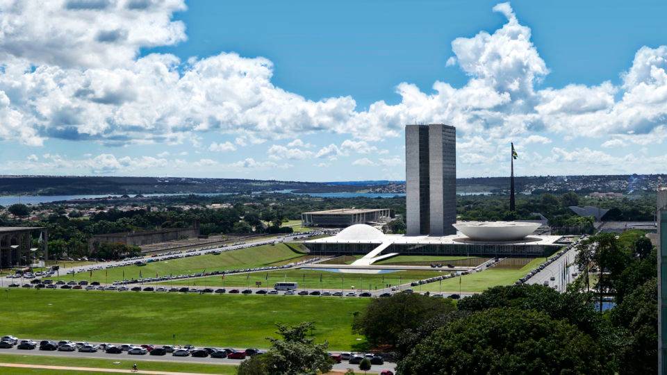 Reforma administrativa pode impactar atuais servidores