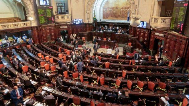 Alerj define deputados para tribunal que julgará impeachment de Witzel