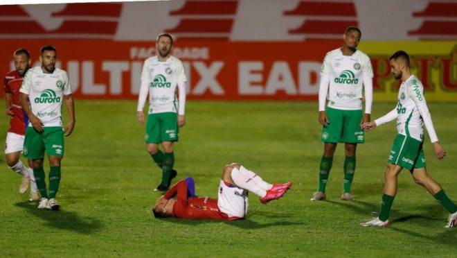 Paraná abriu o placar, mas cedeu empate para a Chape