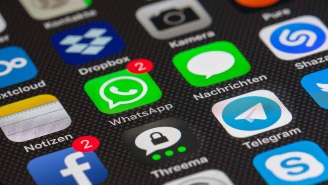 TSE firma parceria com redes sociais para combater fake news durante as eleições 2020.