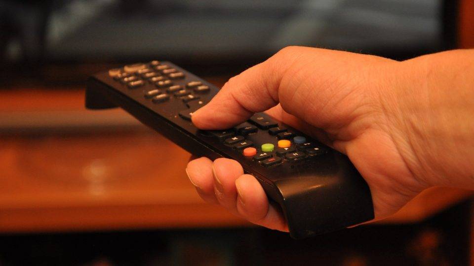TV Cultura realiza debate em São Paulo no dia 12 de novembro TV Cultura realiza debate com candidatos em São Paulo no dia 12 de novembro, às 22h. Globo e outras emissoras decidiram cancelar os debates no primeiro turno.
