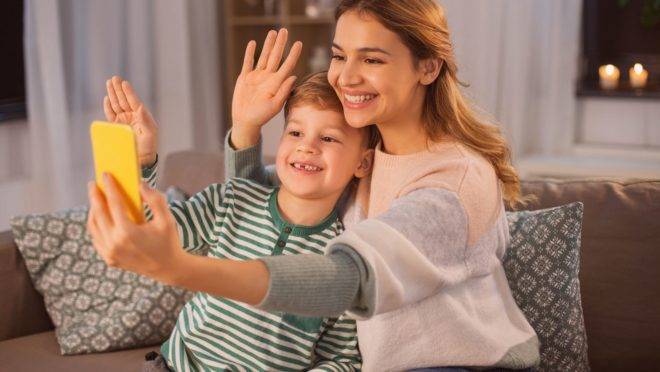 Se aliarmos a facilidade que jovens têm de usar tecnologias a competências socioemocionais, formaremos profissionais exemplares