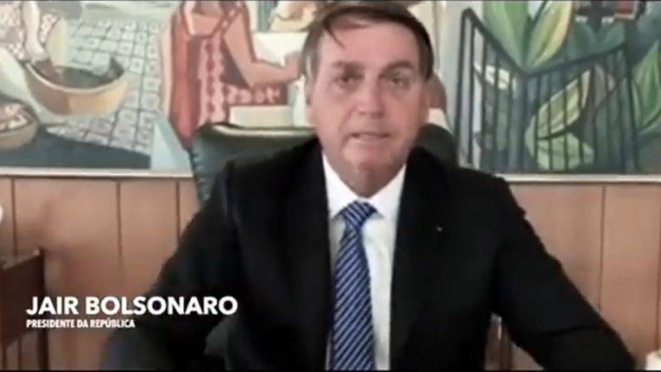 O presidente Jair Bolsonaro no vídeo em que pede votos para Wal do Açaí.