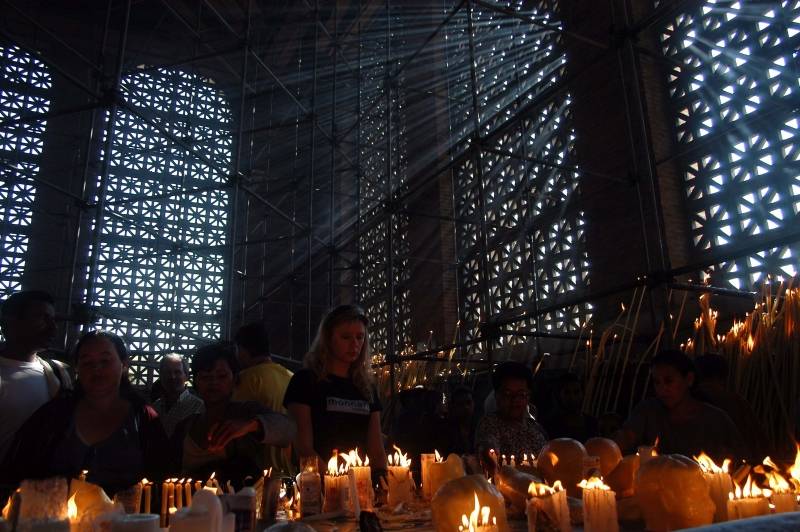 NOSSASENHORA80AR - 07/09/2004 - APARECIDA DO NORTE - SAO PAULO - COMEMORACAO DO CENTENARIO DA COROACAO DE NOSSA SENHORA DA CONCEICAO APARECIDA, NA CIDADE DE APARECIDA DO NORTE INTERIOR DE SAO PAULO. APROXIMADAMENTE 150 MIL ROMEIROS VISITARAM O SANTUARIO NACIONAL DE NOSSA SENHORA APARECIDA. FOTO ALBARI ROSA / GAZETA NOSSASENHORA80AR - 07/09/2004 - APARECIDA DO NORTE - SAO PAULO - COMEMORACAO DO CENTENARIO DA COROACAO DE NOSSA SENHORA DA CONCEICAO APARECIDA, NA CIDADE DE APARECIDA DO NORTE INTERIOR DE SAO PAULO. APROXIMADAMENTE 150 MIL ROMEIROS VISITARAM O SANTUARIO NACIONAL DE NOSSA SENHORA APARECIDA. FOTO ALBARI ROSA / GAZETA