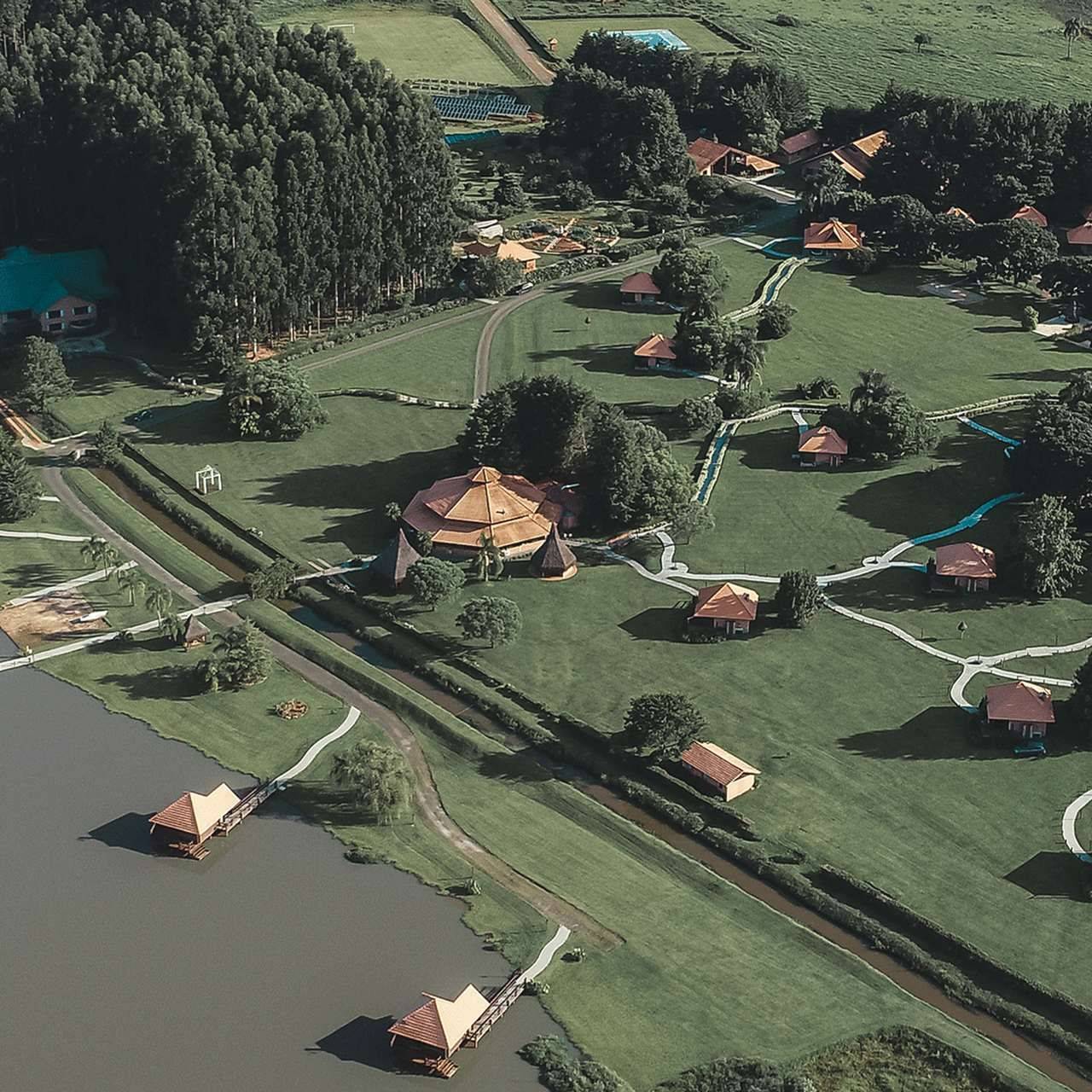O hotel Virá Charme Resort, em Fernandes Pinheiro, no interior do Paraná, fica a 154 km de Curitiba. Foto: Divulgação O hotel Virá Charme Resort, em Fernandes Pinheiro, no interior do Paraná, fica a 154 km de Curitiba. Foto: Divulgação