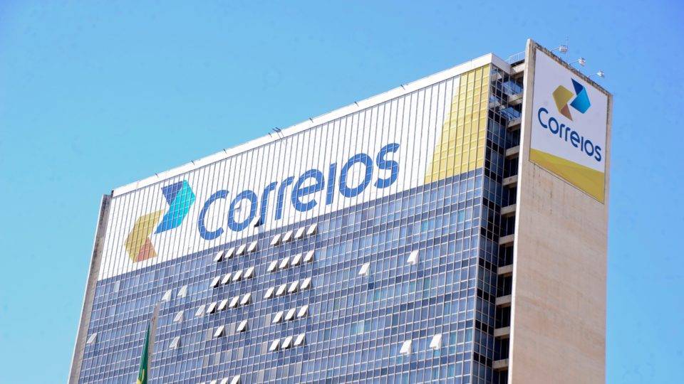 Serviço postal universal e “nova” Anatel: o que diz o projeto de privatização dos Correios Edifício dos Correios no Setor Comercial Sul, em Brasília.