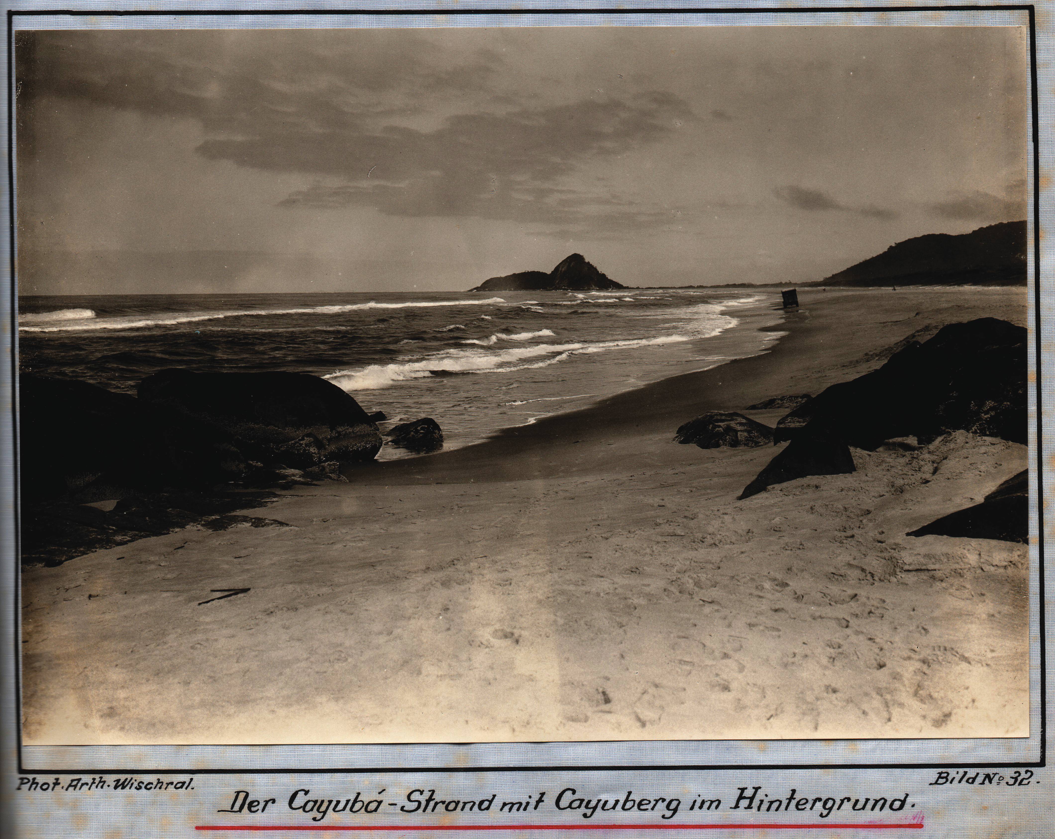 Praia de Caiobá, 1927, por Arthur Wischral,(1894-1982). Praia de Caiobá, 1927, por Arthur Wischral,(1894-1982).