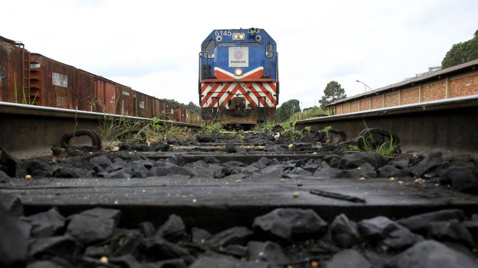 Em 6 meses, marco legal das ferrovias atrai R$ 240 bilhões em investimentos privados Trem da Ferroeste