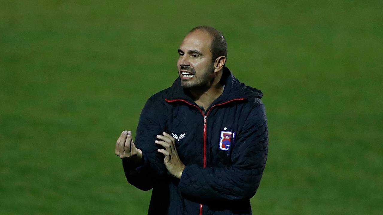 Técnico Allan Aal, do Paraná Clube.