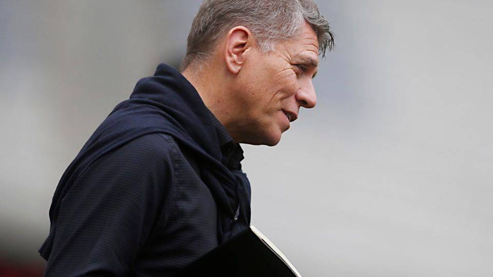 Em crise, Athletico espera reação contra o Flamengo na Copa do Brasil Paulo Autuori voltará a comandar a equipe nesta quarta-feira, contra o Flamengo